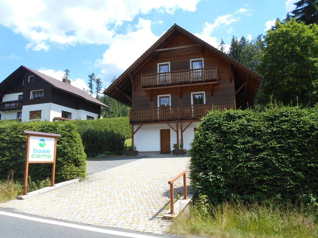 Apartmany Base Camp Železná Ruda Eksteriør bilde