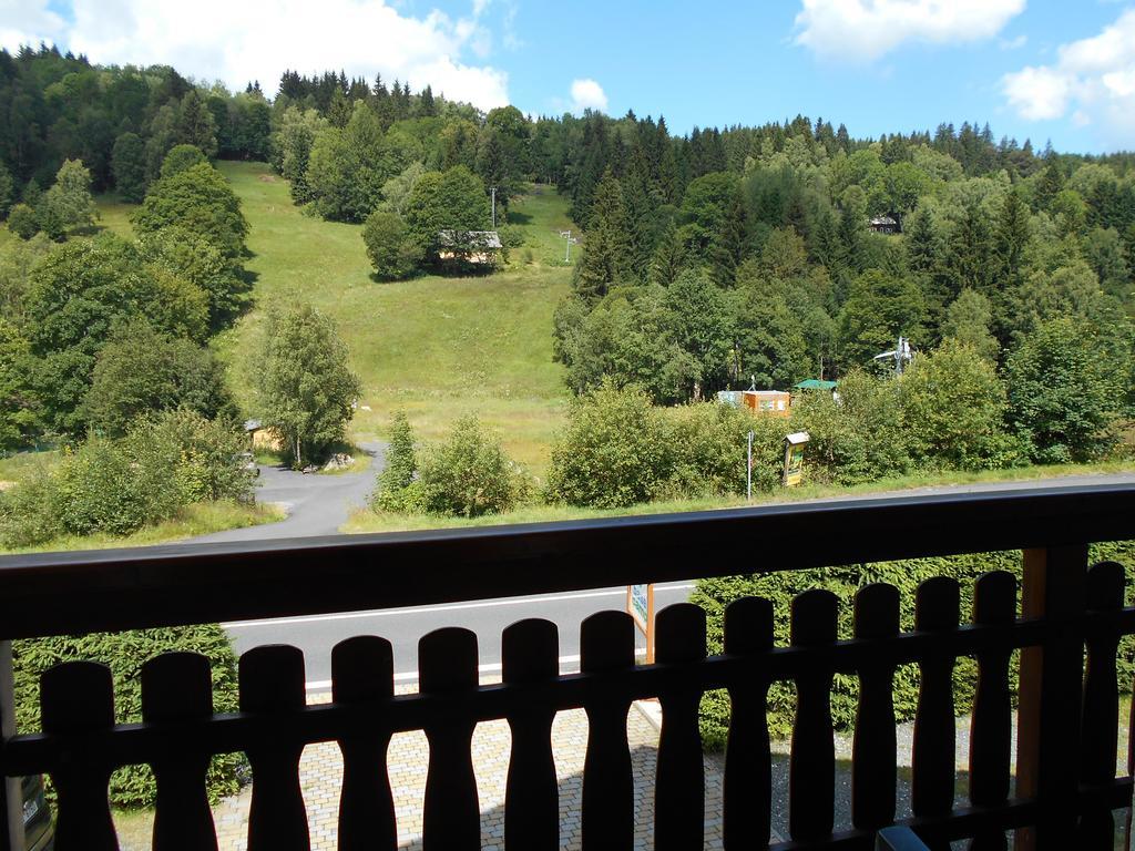 Apartmany Base Camp Železná Ruda Eksteriør bilde