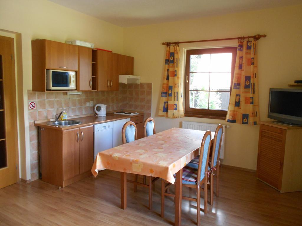 Apartmany Base Camp Železná Ruda Eksteriør bilde